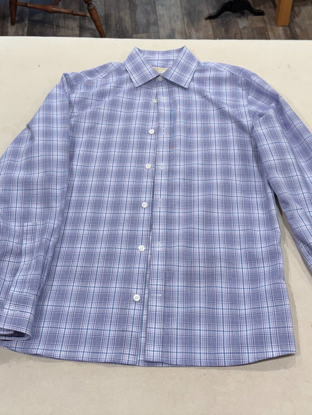 Button up long sleeved purple, blue, white plaid men's Michael Kors shirt M